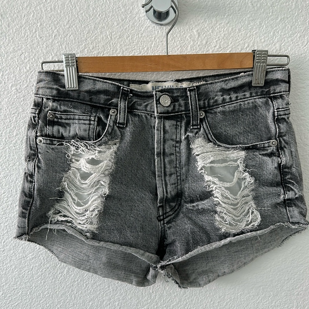brandy melville black denim shorts fit like 25
